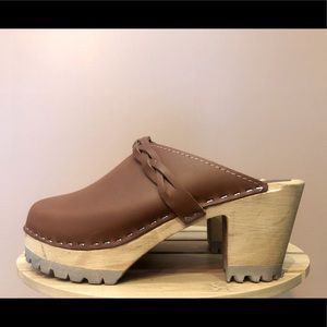 Free People wooden clogs